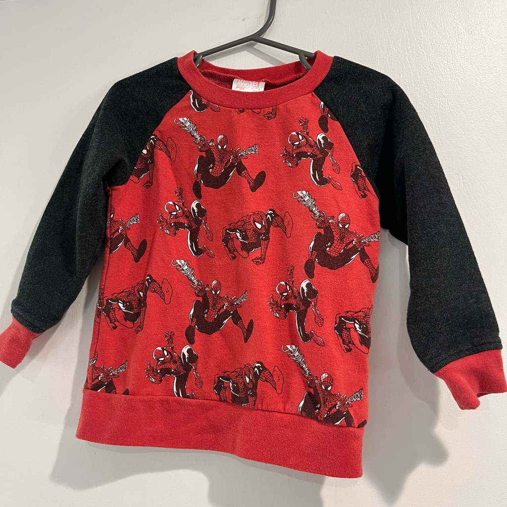 Marvel Spiderman Toddler Red & Grey Fleece Pullover Sweatshirt Size 2t